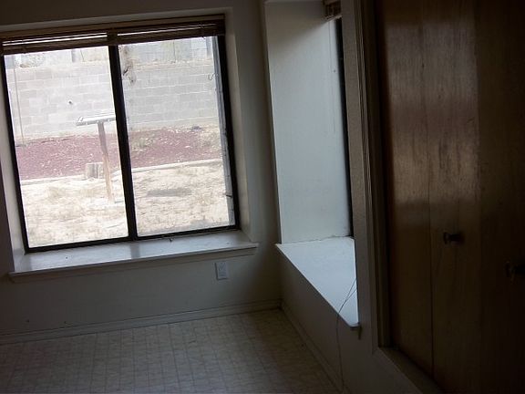 5th image of 7319 Minehead St NW