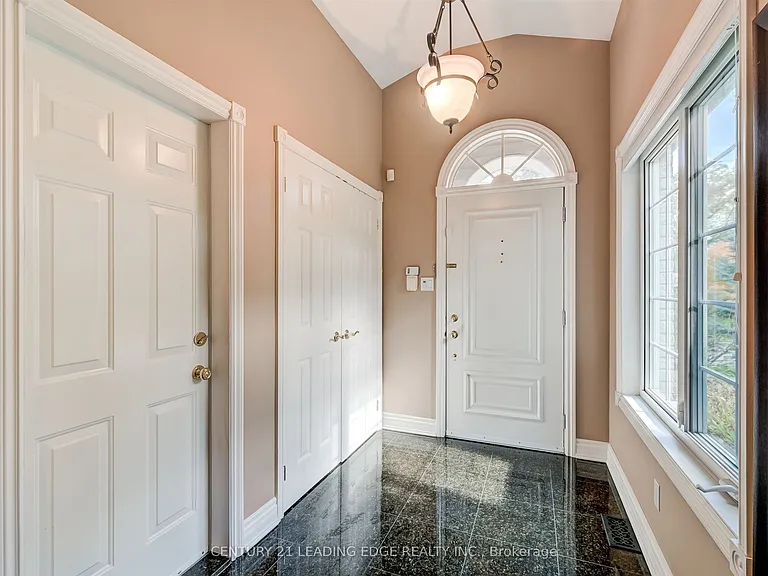 171 Krieghoff Ave — Photo 4