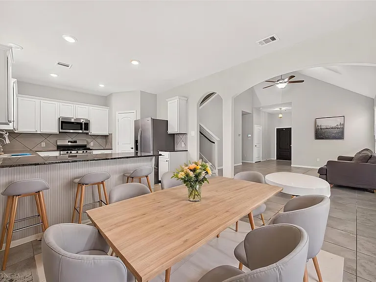20223 Highfield Park Dr — Photo 10