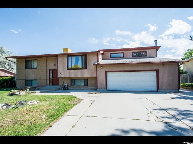 1st image of 3681 W Pensacola Cir