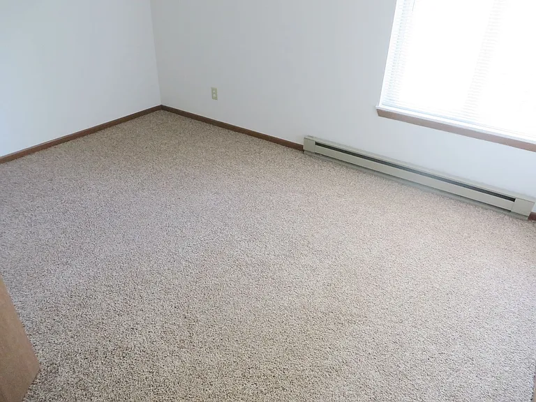 Orchard Village Apartments — Photo 176