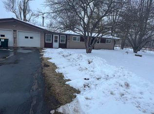 346 S South St, Kingston, WI 53939