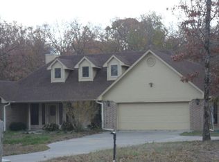 160 County Road 1944, Emory, TX 75440