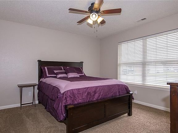 5th image of 6113 Rocky River Dr