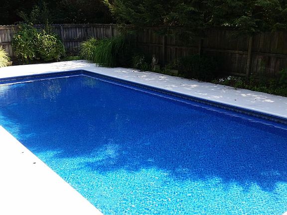 2nd image of 7744 Devonshire Dr