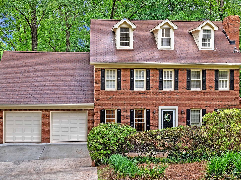 1st image of 320 Craig Dr