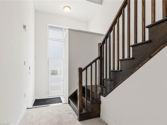 3rd image of 126 Hitchman St
