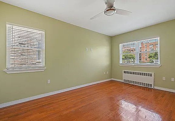 4th image of 1297 E 49th St #1A