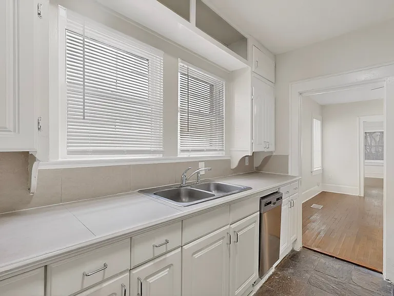 4632.5 Junius St — Photo 5