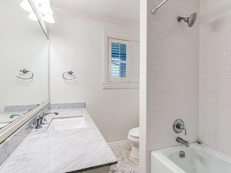 100 Seford Dr — Photo 21