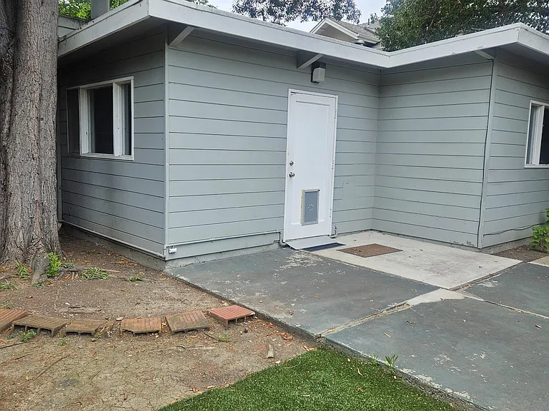 3361 Emerson St #A — Photo 20