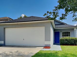 6638 Gentle Oaks Dr N, Jacksonville, FL 32244