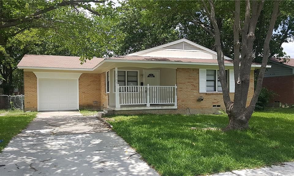 1st image of 1705 Lewis Dr