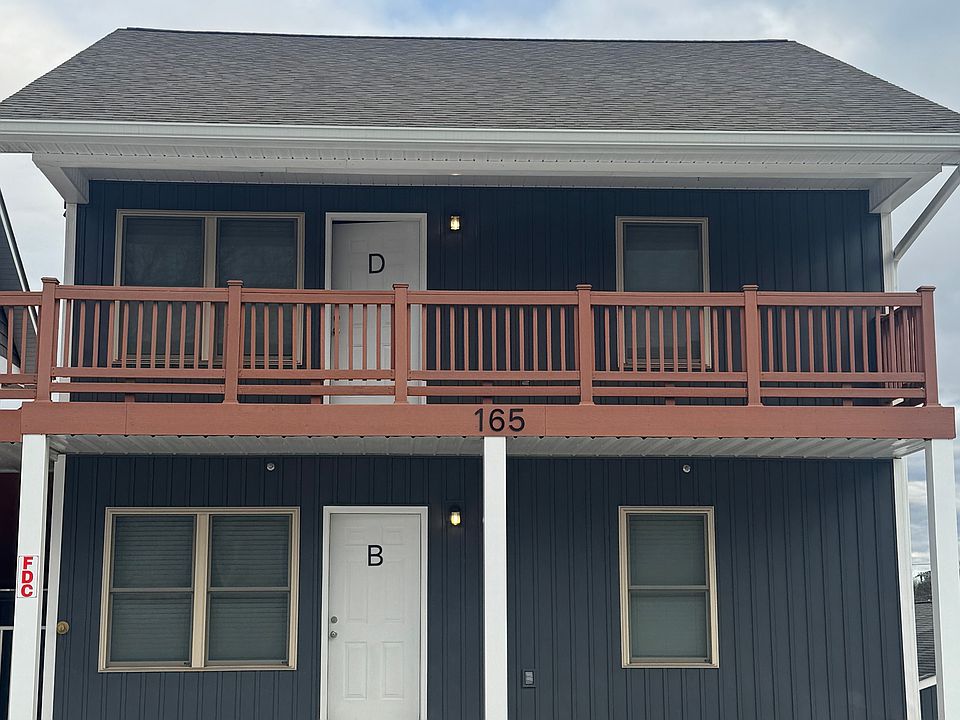 1st image of 165 Magill St #D