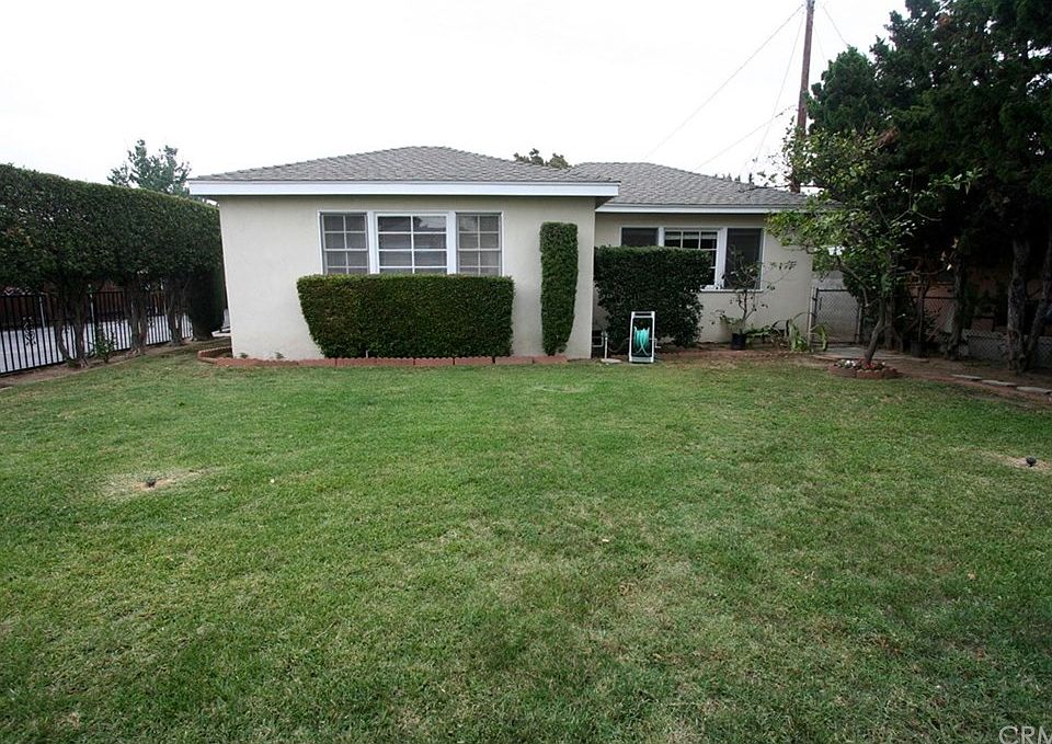 1st image of 5202 Bartlett Ave #B
