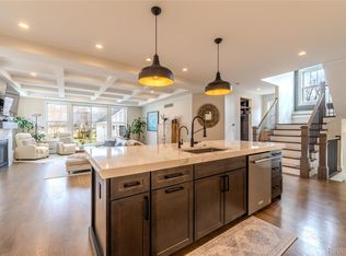 2135 Manchester Rd, Birmingham, MI 48009