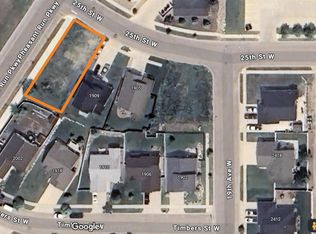 L4 B 25th St W #9, Williston, ND 58801