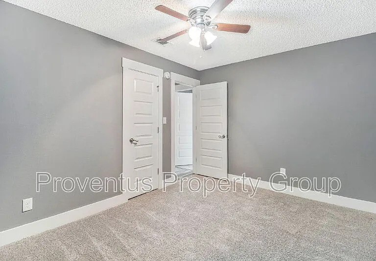 3214 Palmdale Ave — Photo 36