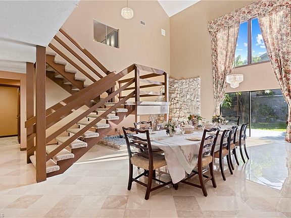 4th image of 3980 Hidden Acres Cir S