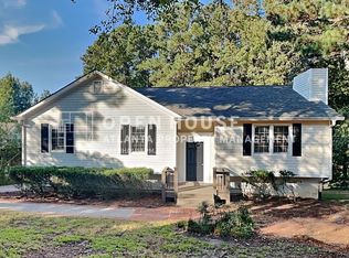 291 N Briar Rdg, Woodstock, GA 30189