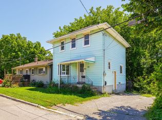 25 Gale Cres, Saint Catharines, ON L2R 3K8