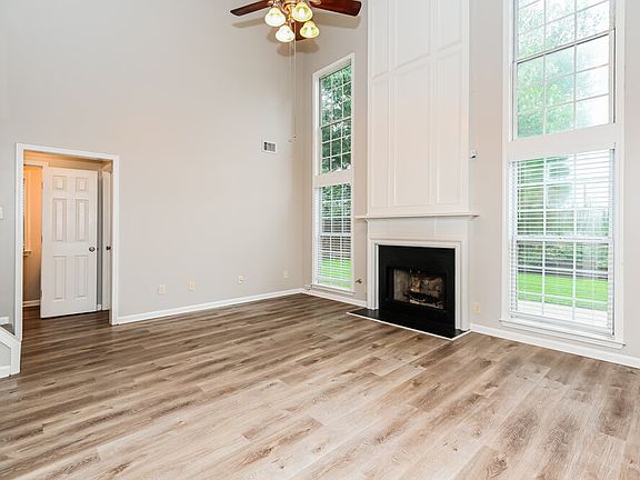 5th image of 205 Ashland Dr