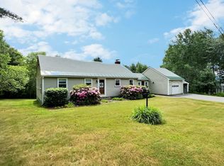 59 Farwell Ln, New London, NH 03257
