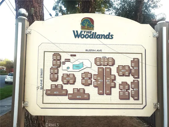 1110 W Blaine St, Riverside, CA 92507