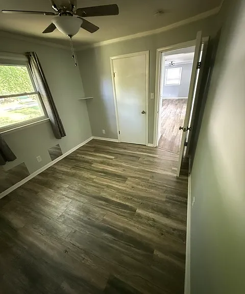 20309 Hugh St — Photo 15