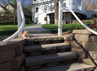 5411 Ridgeway Ave, Saint Paul, MN 55110