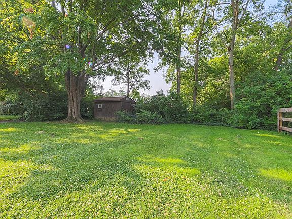 4th image of 925 Winsray Ct