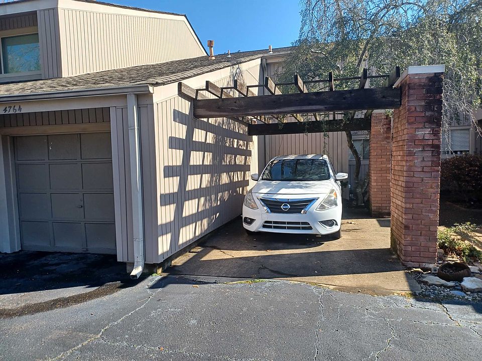 1st image of 4764 Eagle Crest Dr #4002
