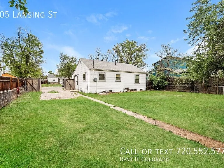 705 Lansing St — Photo 17
