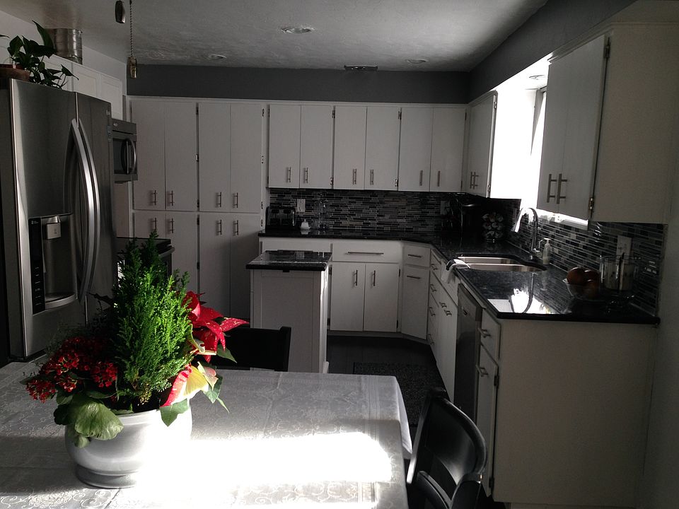 New Remodeled Kitchen