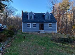 18 Old Bye Rd, Raymond, NH 03077