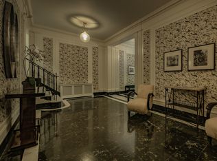 202 E Walton Pl APT 2E, Chicago, IL 60611