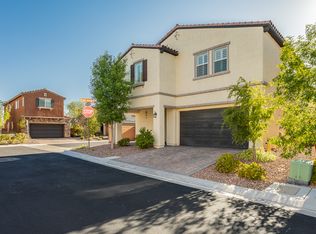 971 Huntington Cove Pkwy, Las Vegas, NV 89178