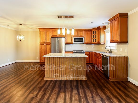 5th image of 705 Timbergate Dr