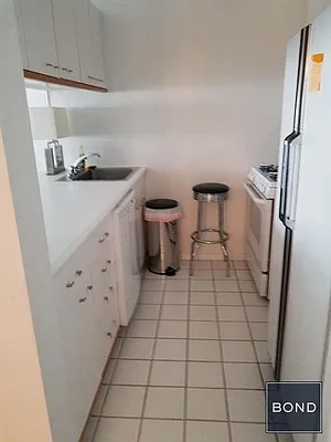 Rented by Bond New York | media 14