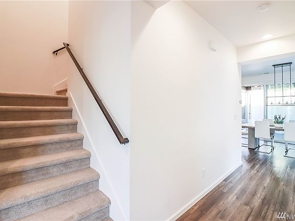 4th image of 5603 Elaine Ave SE
