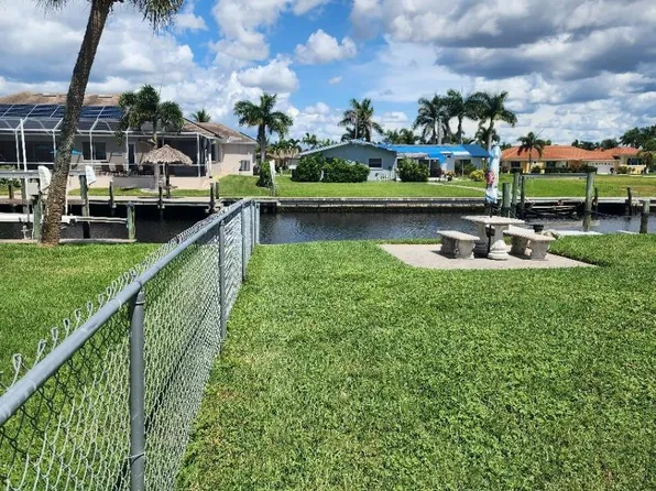 5325 COCOA Court, Cape Coral, FL 33904