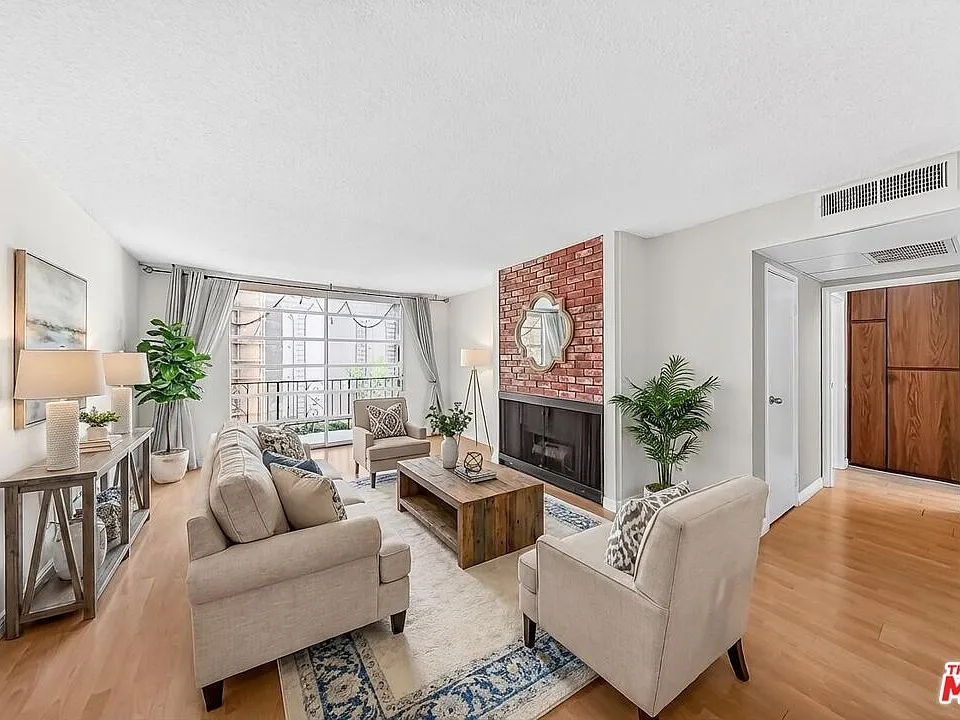 421 S La Fayette Park Pl #515