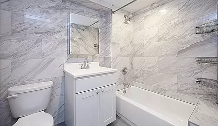 Rented by R New York