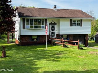 821 Long Ridge Rd, Hawley, PA 18428