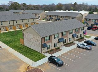 155 Airport Rd, Clarksville, TN 37042
