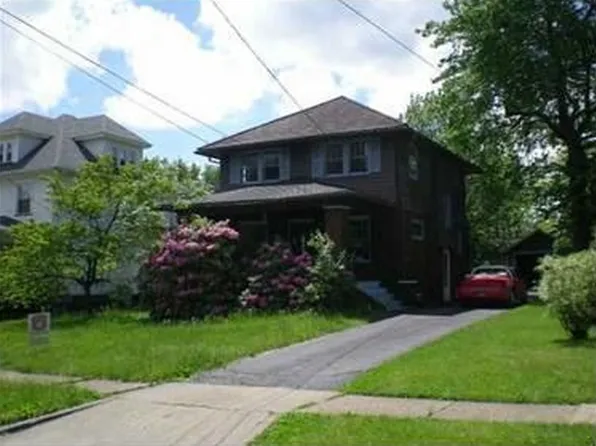136 E Euclid Ave, New Castle, PA 16105