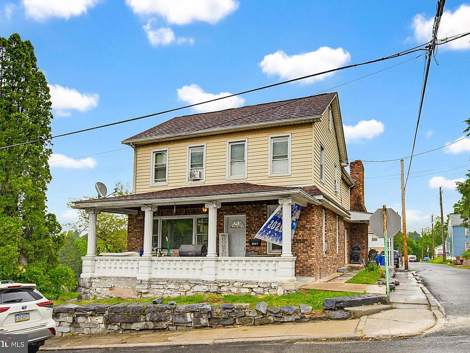 1st image of 502 2nd St