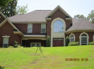 210 N Hunters Holw, Columbus, MS 39705