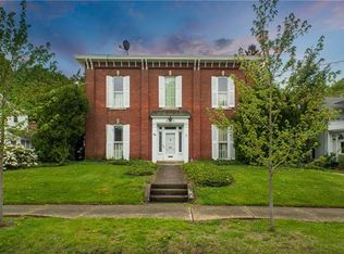 43 Park St, North East, PA 16428