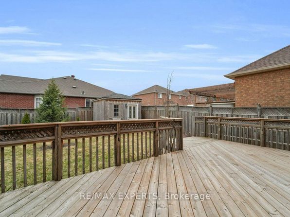 103 Fountainbridge Dr, Caledon, ON L7E 1V7